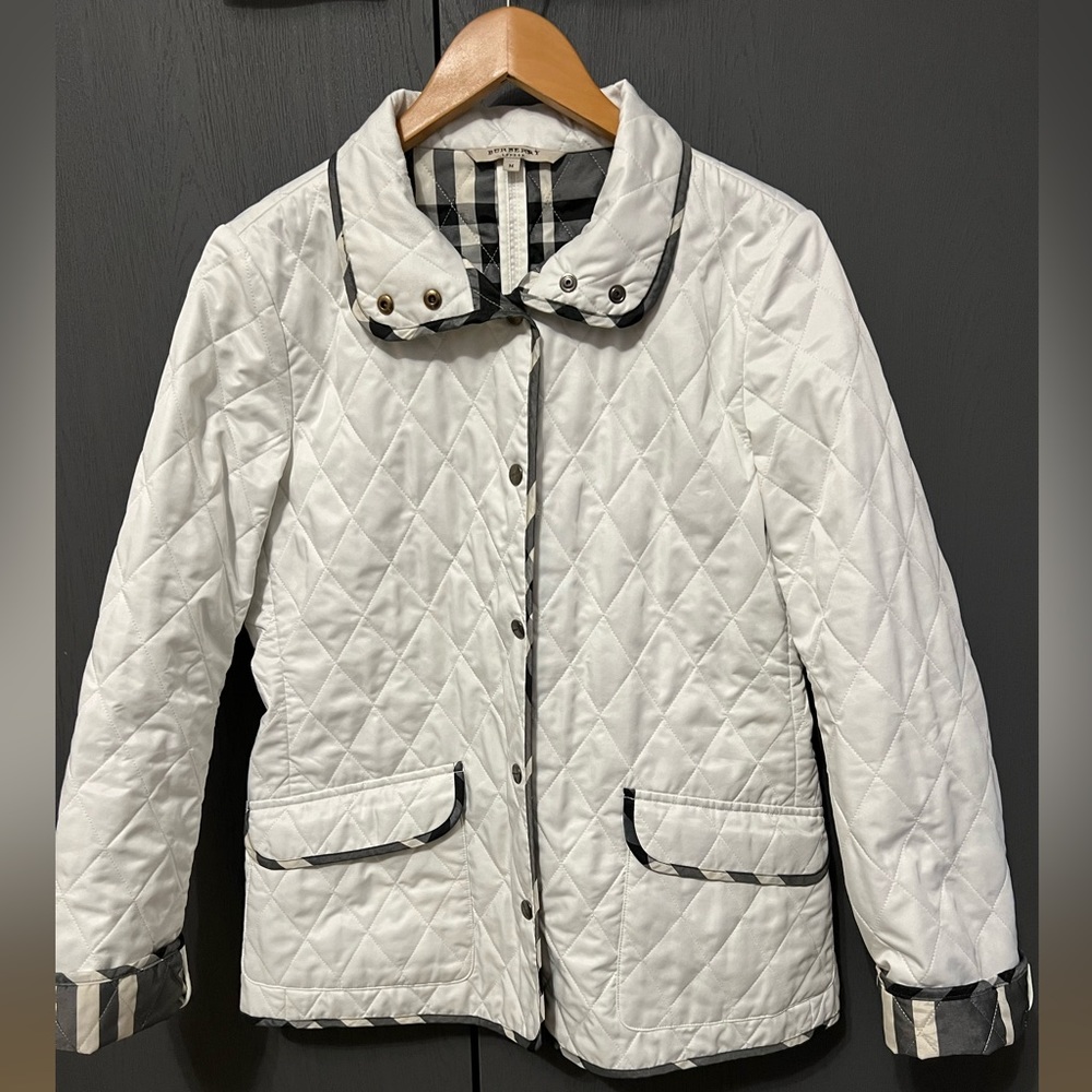 Burberry London white quilted jacket , size M